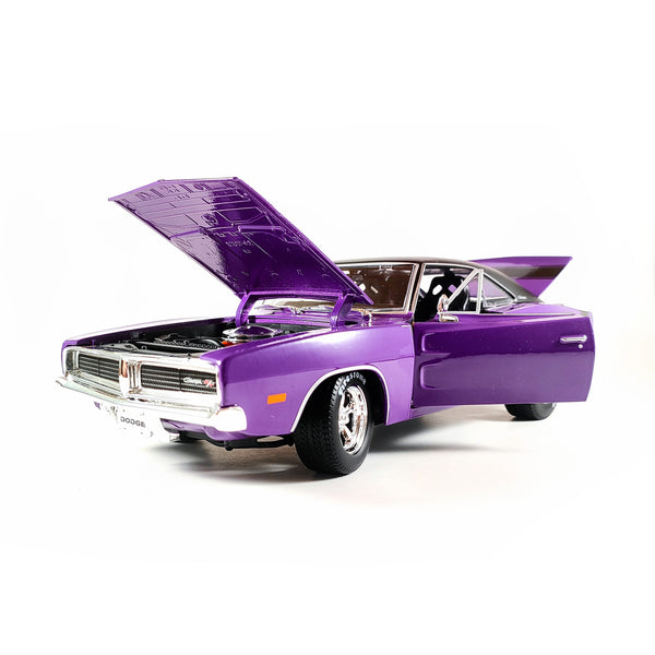 1969 Dodge Charger R/T - 1:18 scale