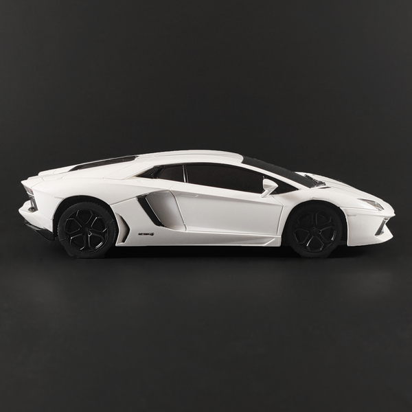 Lamborghini Aventador Coupé - 1:24 scale